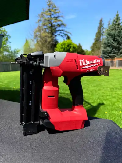 Milwaukee M18 Fuel (Brushless) Brad Nailer, View more