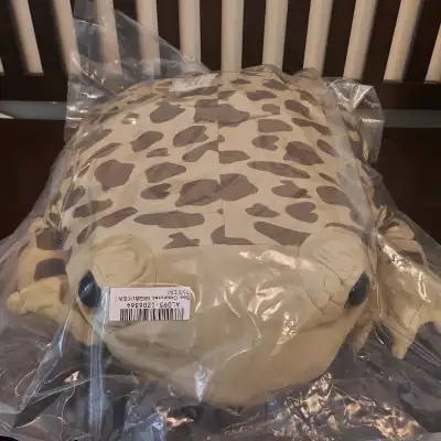 Authentic brand new with tags! Asking: $45 Available to ship upon request. Can meet up in Durham and...