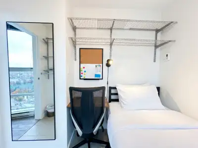 Looking for comfortable and affordable downtown living? This fully furnished private room at 111 Wes...