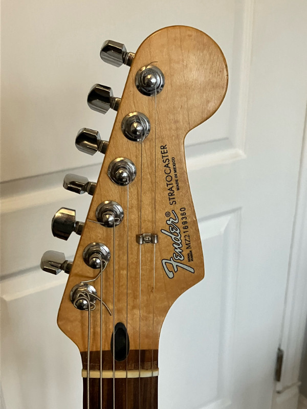 Fender MIM Stratocaster - upgraded in Guitars in Kingston - Image 4