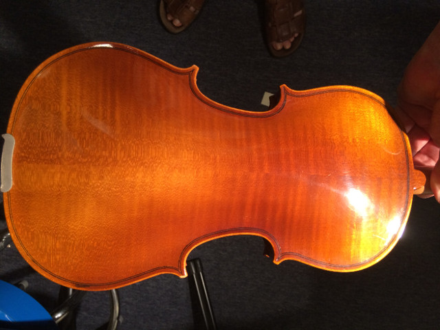 Very nice quality half-size German strad copy w case, bow in String in Dartmouth - Image 2