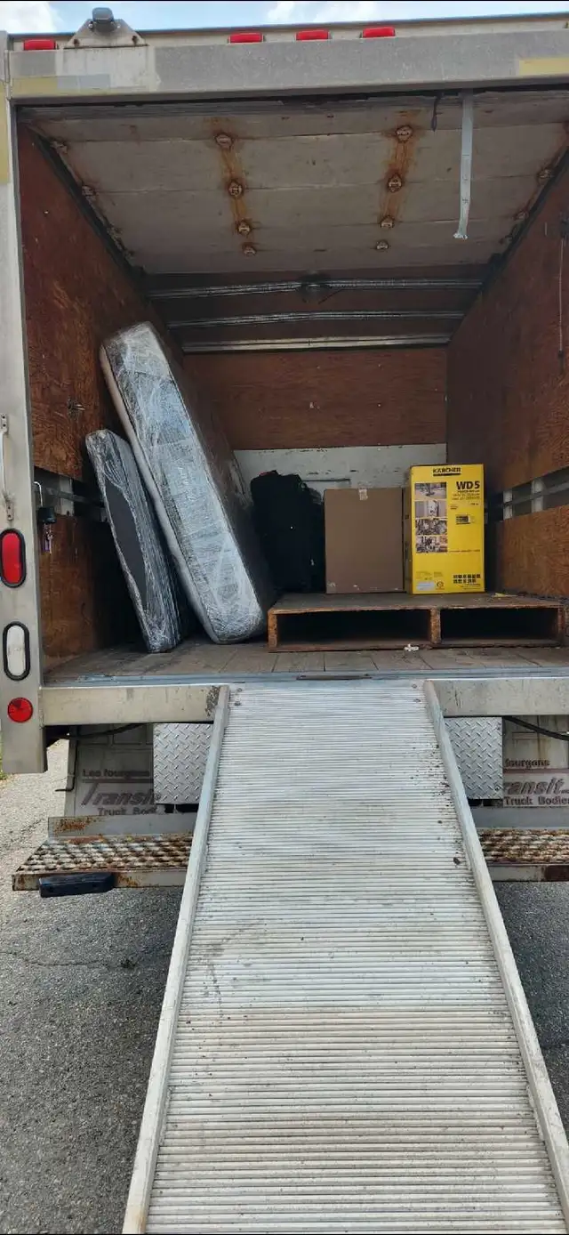 Moving Service62863719641346121