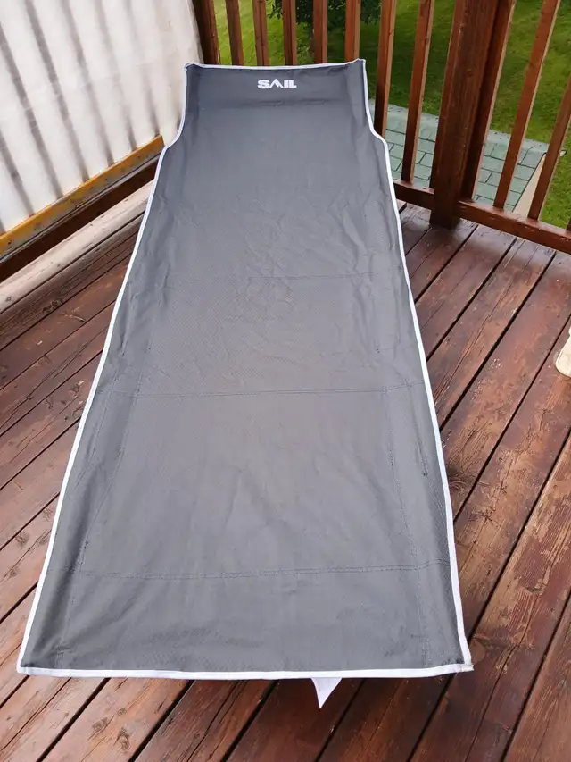 Lit de camp pliant in Fishing, Camping & Outdoors in Québec City - Image 3