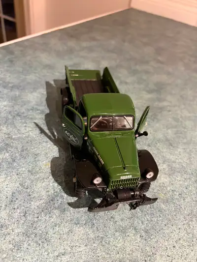 1946 Dodge Power Wagon 1/25th scale. 1st Box in good condition Truck in great condition. Second box...