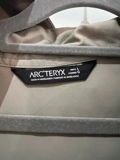 Mens Arcteryx jacket, View more