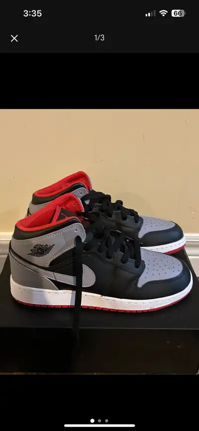Air Jordan 1 Mid Bred Shadow, View more