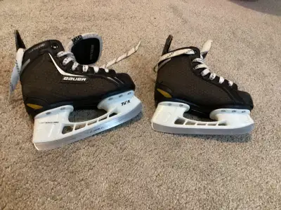 ice skates youth size - 12, View more