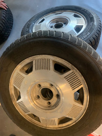 4x Barum 195/65 R15 H (91)  Winter Tires with Aluminium Rims