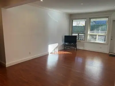 Modern walk out basement suite available in Fraser Heights. Flexible on date to move in by November...