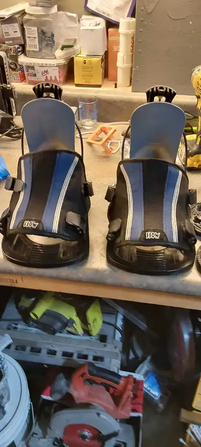 Flow Snowboard Binding, View more