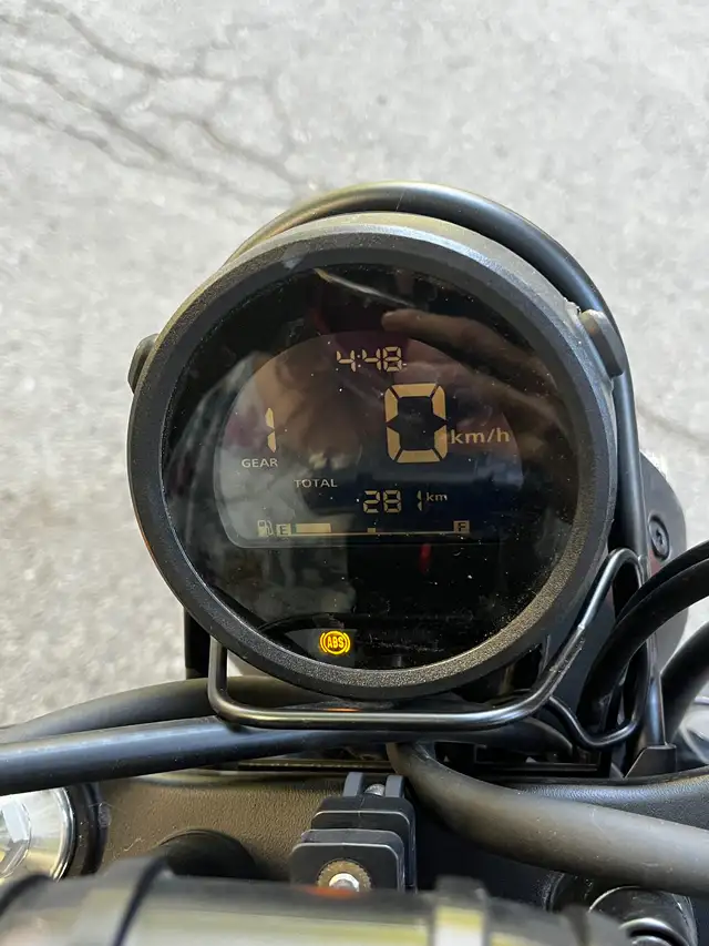 Honda CL 500 green scrambler 281km motorcycle like new in Street, Cruisers & Choppers in City of Montréal - Image 3