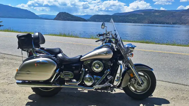 2007 Kawasaki Vulcan Nomad in Street, Cruisers & Choppers in Kamloops - Image 4