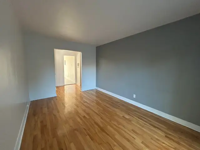 4 1/2 à louer (Métro Langelier) in Long Term Rentals in City of Montréal - Image 6