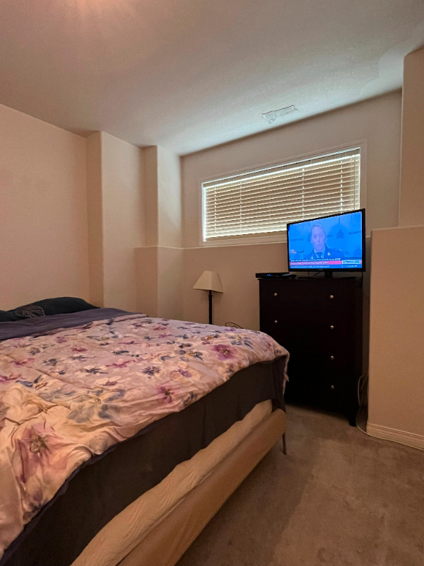 Nice clean bedroom for rent in Timberlea Room Rentals & Roommates