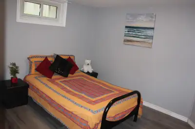 3 bedrooms 2 washrooms in waterloo (Room share)