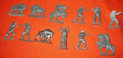WESTERN COWBOY LEAD MOLD TOY FIGURES - Rare Antique -Lot 05-, View more