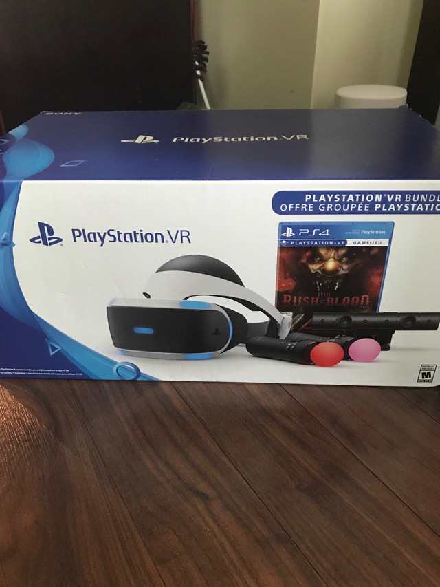 PS VR + Games in Sony Playstation 4 in Whistler