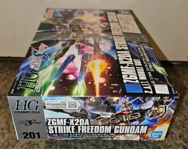 ZGMF-X20A Strike Freedom Gundam (NEW/SEALED) in Arts & Collectibles in Calgary - Image 5