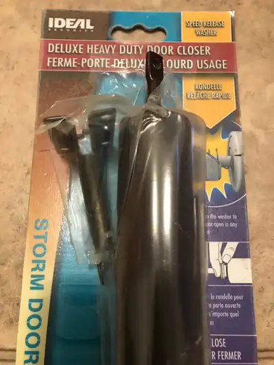 IDEAL Heavy Duty Door Closer. New, never used. Parts are still sealed. Colour Brown. Paid $23.99 + T...