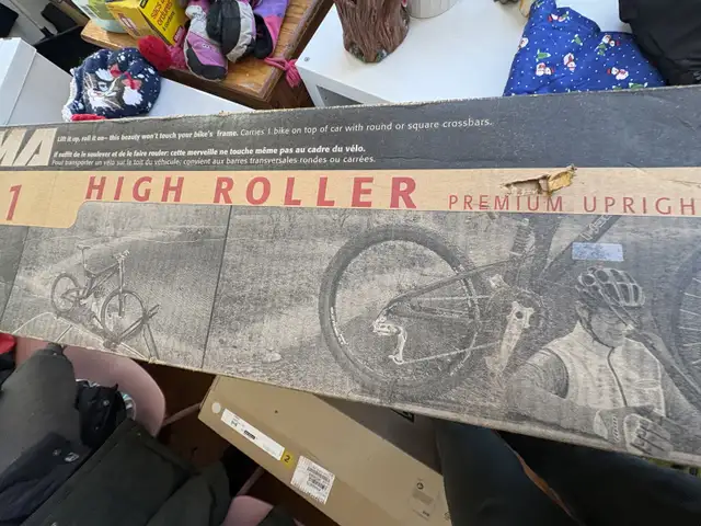 Yakima Highroller rooftop bike rack in Other in Ottawa - Image 3