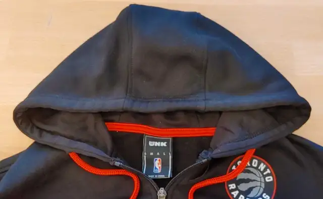 Toronto Raptors hoodie in Men's in London - Image 5