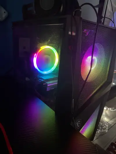 Barely use anymore, upgrading. Willing to negotiate Processor Intel(R) Core(TM) i7-10700F CPU @ 2.90...
