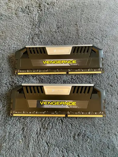 2 Ram 16 GB CorsairVengeance DDR3, View more
