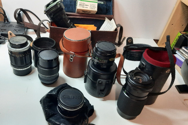 HUGE CAMERA COLLECTION + FLASH • FILM • LENSES in Cameras & Camcorders in Kingston - Image 3