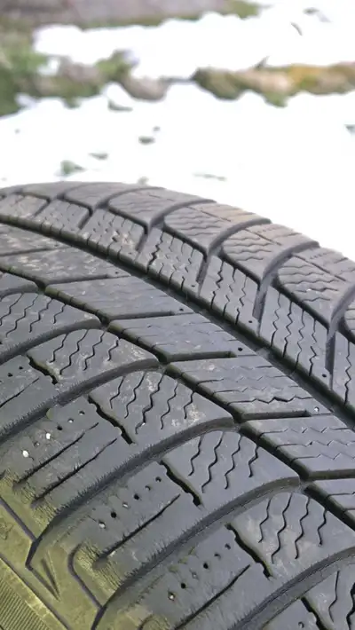 Michelin X-Ice winter tires Size 215 / 55 / 16 Rating 97h Plenty of tread life left. Best tires for...