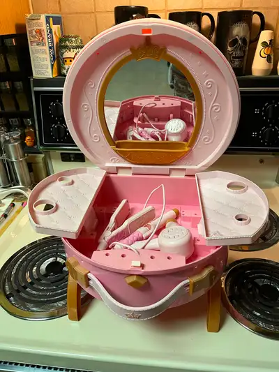 Princess Tabletop Vanity $20, View more