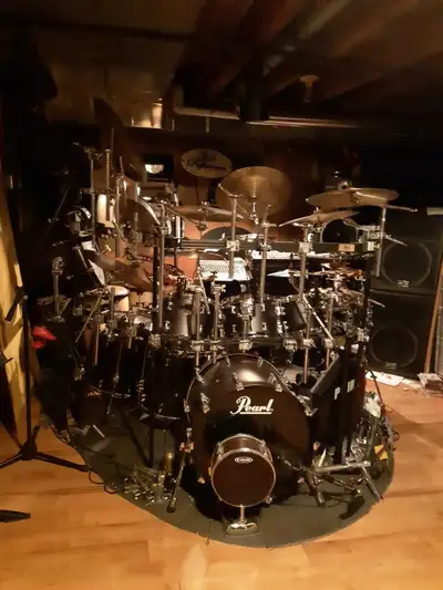 Pearl Reference Pure drumset, View more