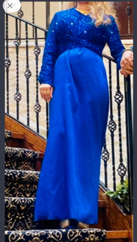 Medium size Long sparkly top blue dress