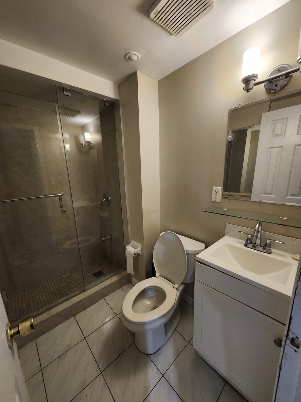 2  Bedroom Basement for Rent in Scarborough from Nov 1. 5