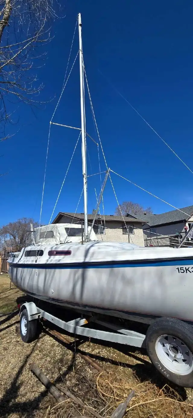 25' MacGregor Sailboat in Sailboats in Smithers - Image 11