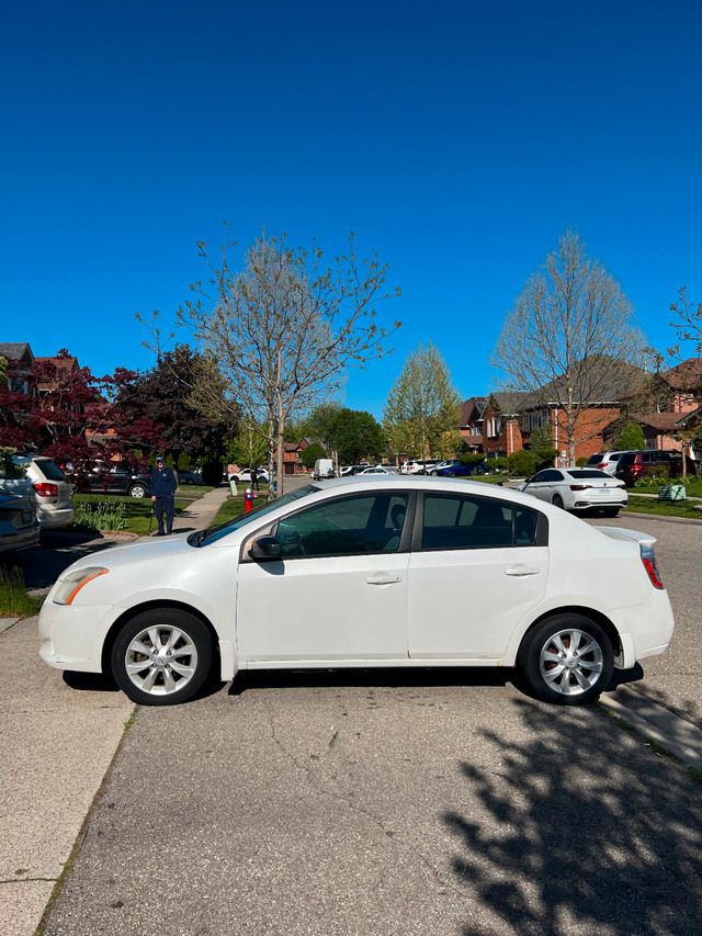 2011 Nissan Sentra, Driven 170K Kilometers. Automatic. in Cars & Trucks in City of Toronto