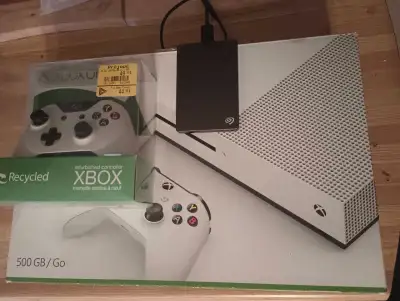 Xbox One - jeux - manettes, View more