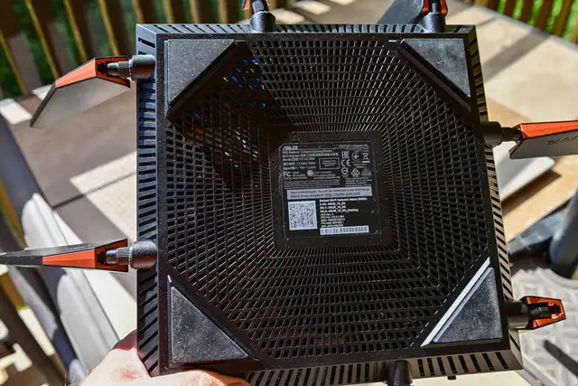 Asus ROG Rapture AC-5300 Tri-band Wireless Gaming Router in Networking in Cambridge - Image 4