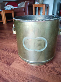 Brass Pot 