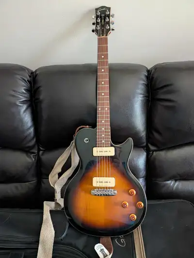 Godin Core CT P90 Sunburst GT c/w bag , View more