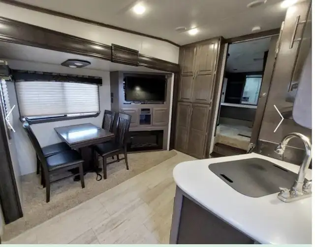 cruiser Aire 25 RL 2016 in RVs & Motorhomes in Trois-Rivières - Image 6