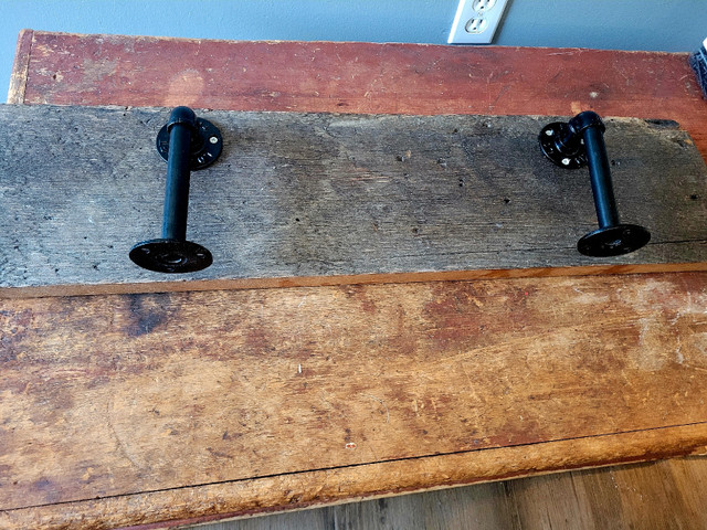 reclaimed barn board shelves in Kitchen & Dining Wares in Kitchener / Waterloo - Image 2