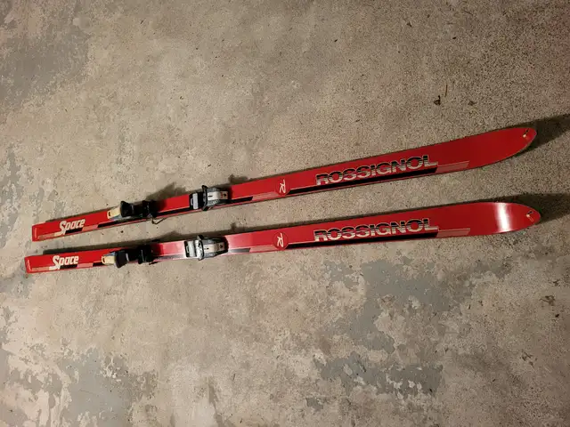 Vintage Rossignol skiis for sale in Ski in Mississauga / Peel Region - Image 3