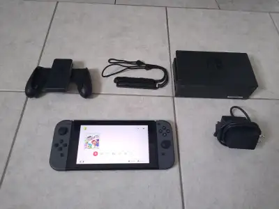 Console Nintendo Switch Version 1, View more