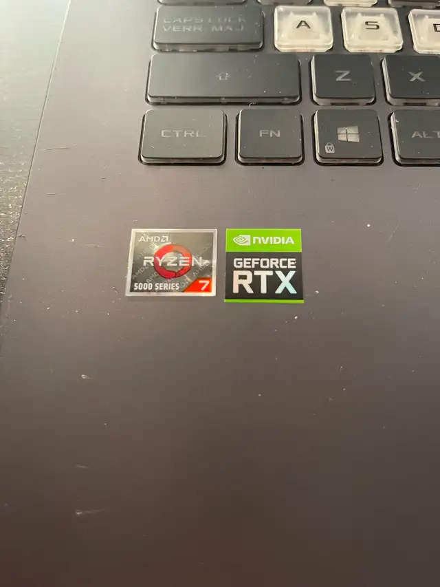 Asus Strix 17 R7 RTX 3060 for parts/repair in Laptops in Kitchener / Waterloo - Image 5