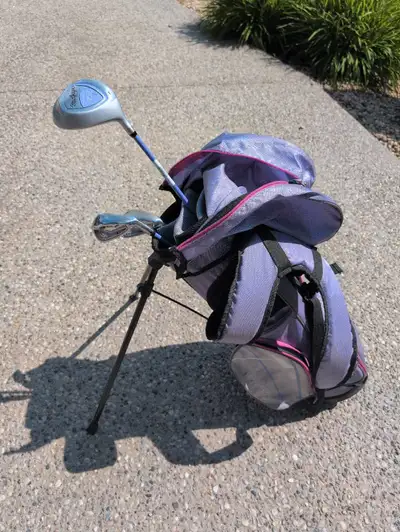 Girls McGregor Golf Set – Size 2 (Fits 46”–53” Tall), View more