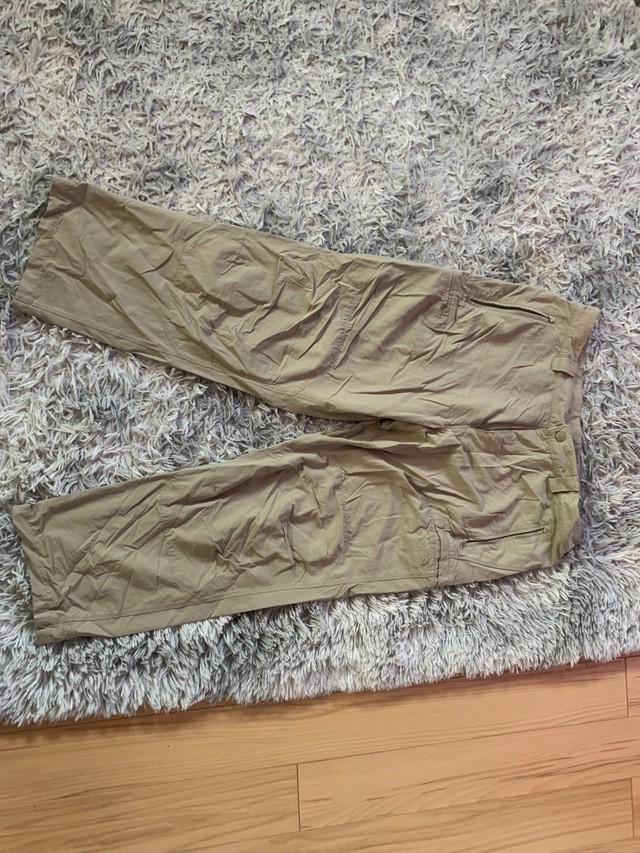 North Face Pants in Other in Gatineau