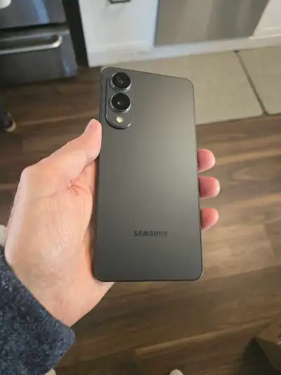 Samsung Galaxy S25 Edge 5G With 256 GB Memory! Unlocked!, View more