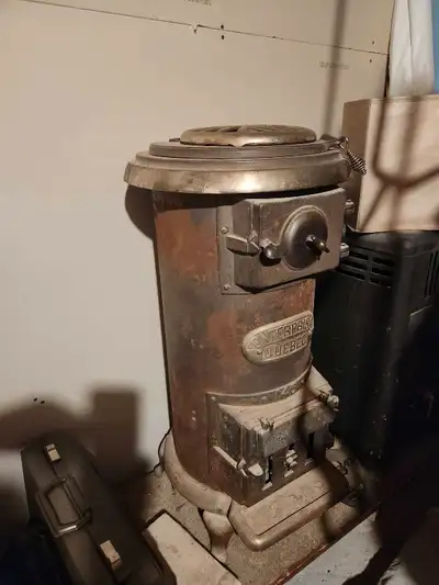 Enterprise Quebec Pot Belly Stove