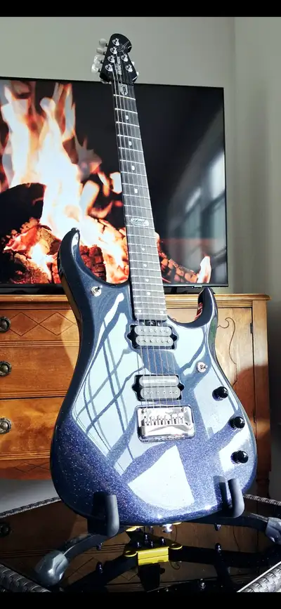 Music man JPXI John Petrucci signature-showroom condition, View more