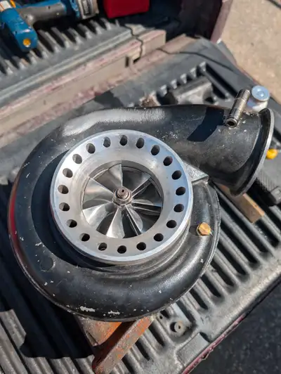 Hey guys up for sale is a VS Racing s480 T6 Turbo. 96x88 turbine wheel in a 1.15 AR housing. Turbine...